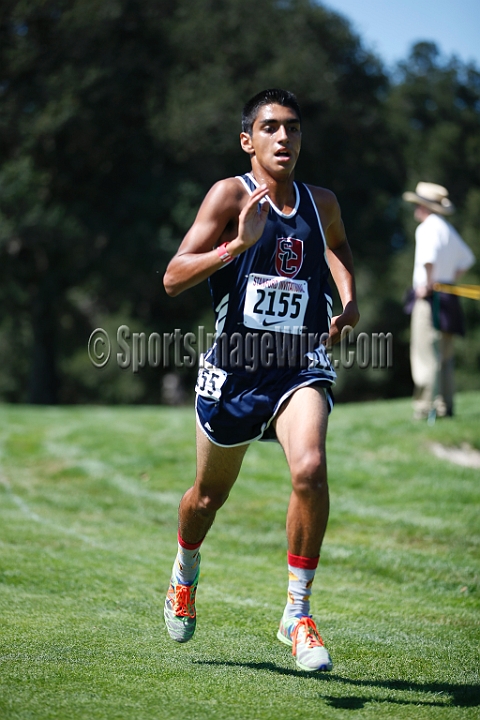 2014StanfordD2Boys-159.JPG - D2 boys race at the Stanford Invitational, September 27, Stanford Golf Course, Stanford, California.